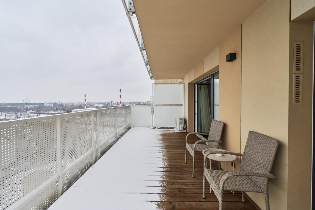Apartment Krakowska 39 With Ac & Parking & Loggia Wroclaw By Noclegi Renters Exterior photo